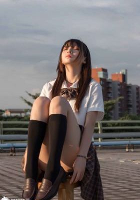 两个世界免费观看高清中文版_BD英语最新电影在线观看